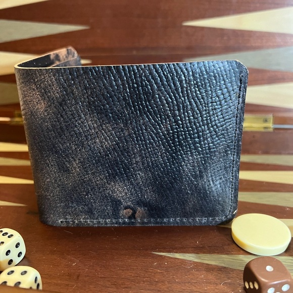 Marbled black hatch Rocado Shell Cordovan Italian leather wallet - Picture 2 of 3